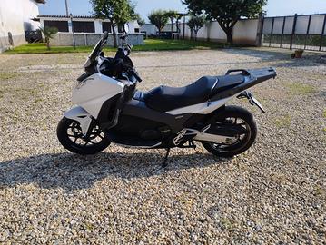 Honda Integra 750 abs