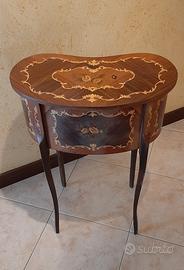 tavolino stile Maggiolini