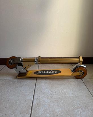 Monopattino Domino in Alluminio Anodizzato