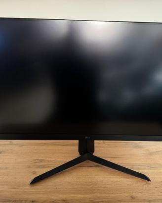 Monitor Gaming LG 32GN650 UltraGear 32" QHD