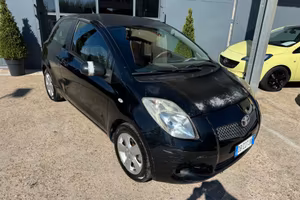 Toyota Yaris 1.0 3 porte Sol UNIPRO!! EURO 4!