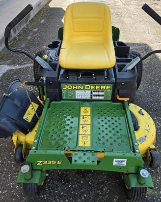 trattorino tagliaerba john deere raggio zero 