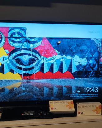 TV LG FULL LED SLIM INFINIA + 2 OCCHIALI 3D 