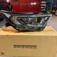 Fanale anteriore DX Toyota Rav4 2021