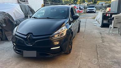 Si vende Clio RS 1.6