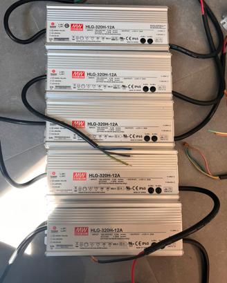 ALIMENTATORI TRASFORMATOI 12V  22A