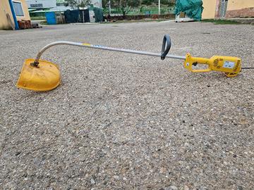 tosaerba/tagliabordi elettrico 220v