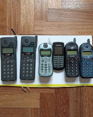 6 vecchi cellulari