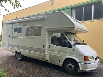Camper 6 posti  mandardato