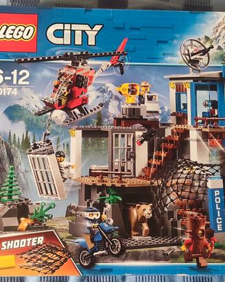 LEGO City 60174 - Quartier Generale della Polizia