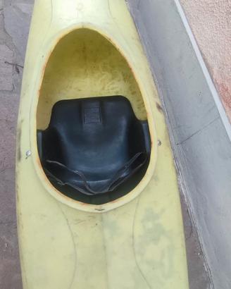 Kayak Rigido Monoposto - Ideale per Escursioni 