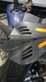 Pedana Scudo interno bauletto copri manubrio profi