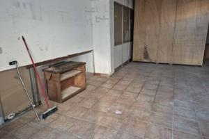 Magazzino ampio e ben collegato