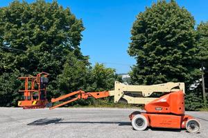 JLG E400AJP Piattaforma a Braccio Articolato 14m