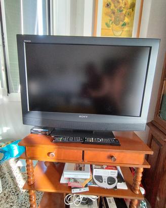 TELEVISORE LCD
