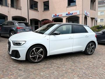 Audi A1 30 1.0 tfsi S line edition 116cv