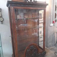Vetrinetta da gioielleria primi 900