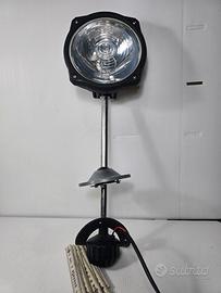 faro proiettore a paratia made in Italy