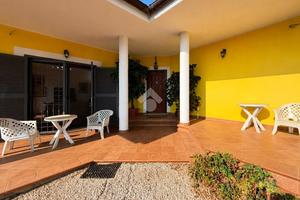 VILLA SINGOLA A SEZZE