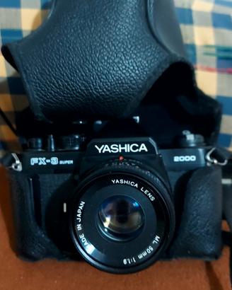 macchina fotografica yashica FX-3 super - 2000