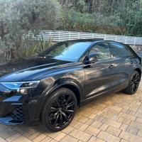 Audi Q8 55 3.0 tfsi e Sport quattro tiptronic