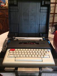 MACCHINA DA SCRIVERE OLIVETTI LETTERA 36 DEL 1970