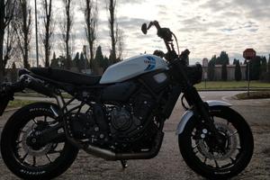 Yamaha xsr 700 
