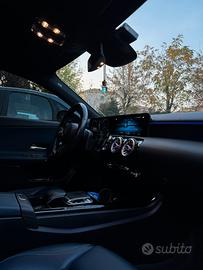 Mercedes Benz Classe A180d.
