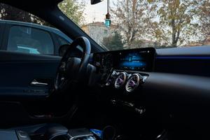 Mercedes Benz Classe A180d.