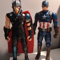 Personaggi Avengers Thor, Captain America parlanti