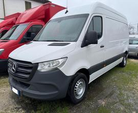 MERCEDES-BENZ Sprinter F43/33 311 CDI RWD TA Fur