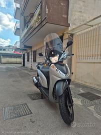 SH 300 Sport 