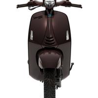 Vespa 946 125 HORSE E5+