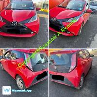 Toyota Aygo anno 2015 per ricambi Fi