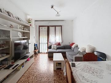 CASA SEMINDIPENDENTE A CASCINA