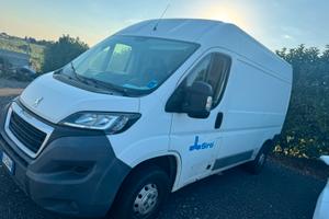 Peugeot Boxer 2.2 HDI 130cv PM-TM