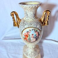 Vaso in porcellana stile Impero del 1930