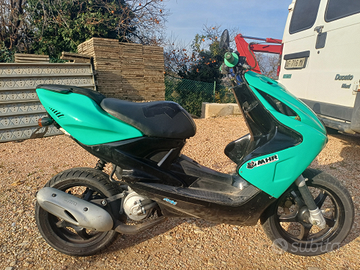 Yamaha aerox 50