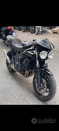 Triumph Speed four 600