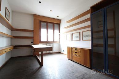 2 LOCALI A BORGO SAN LORENZO