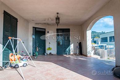 Villa recente, Lama.SL/936