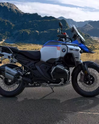 BMW R 1300 GS Adventure Trophy