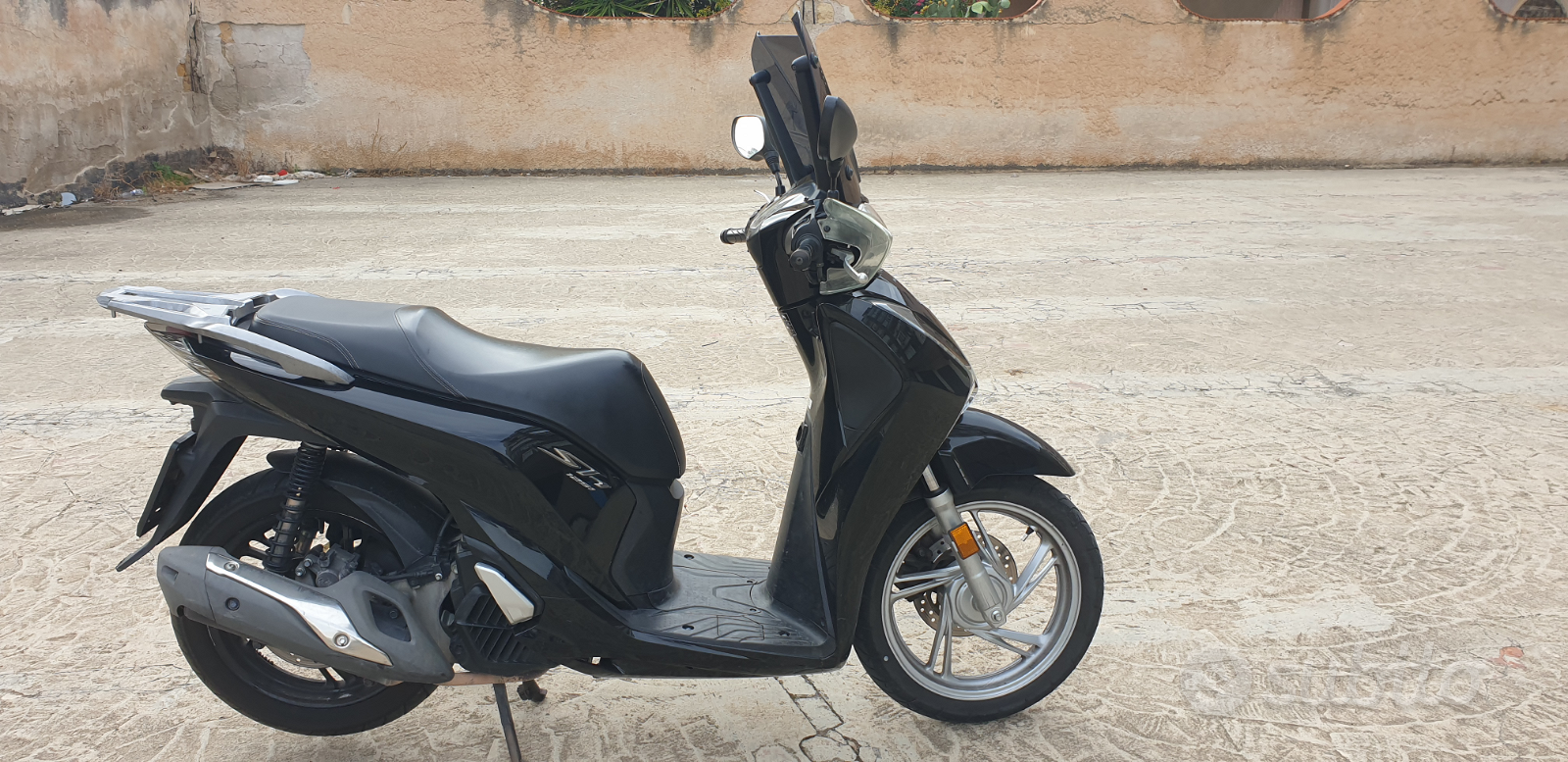 Sh 150 Sh 125 Nuovo Nero Nero Opaco Sh 2019 Usato Sh 150 Sh 125 2019
