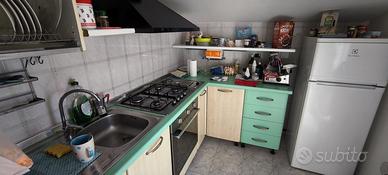 CUCINA COMPLETA DI ELETTRODOMESTICI