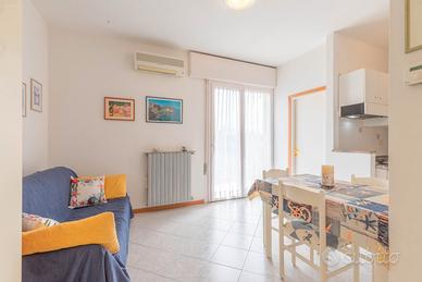 JESOLO LIDO - vicinanze Piazza Mazzini - Mini