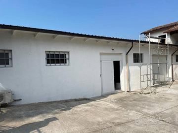 Magazzino con Ufficio NUOVO -a Calcina