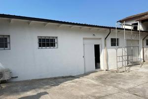 Magazzino con Ufficio NUOVO -a Calcina