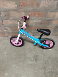 bicicletta senza pedali