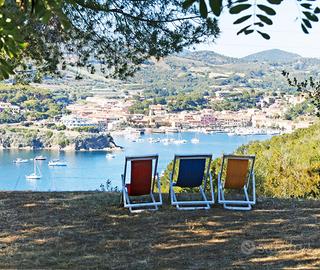 ISOLA D'ELBA - Bilocale con splendida vista mare