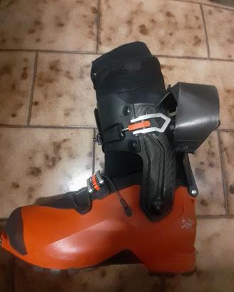 Scarpone sci alpinismo